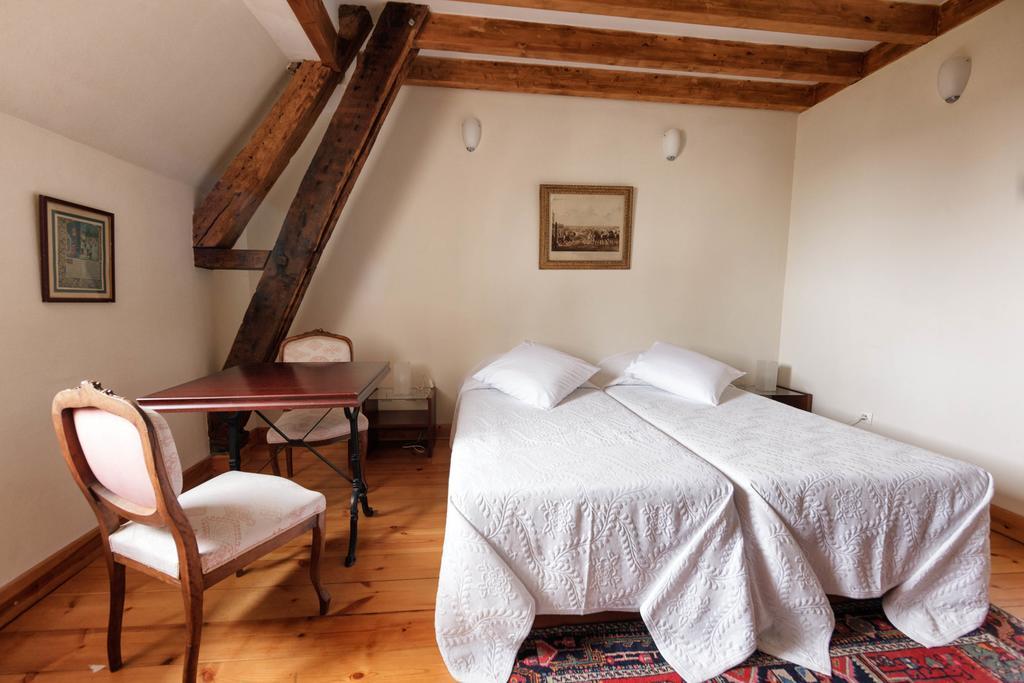 Chateau Du Jard Chaumont-en-Vexin Room photo